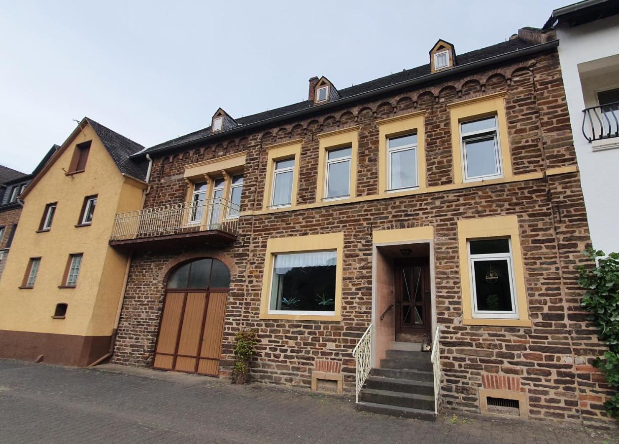 Ferienhaus Im Moseltal Bruttig-Fankel Exterior photo